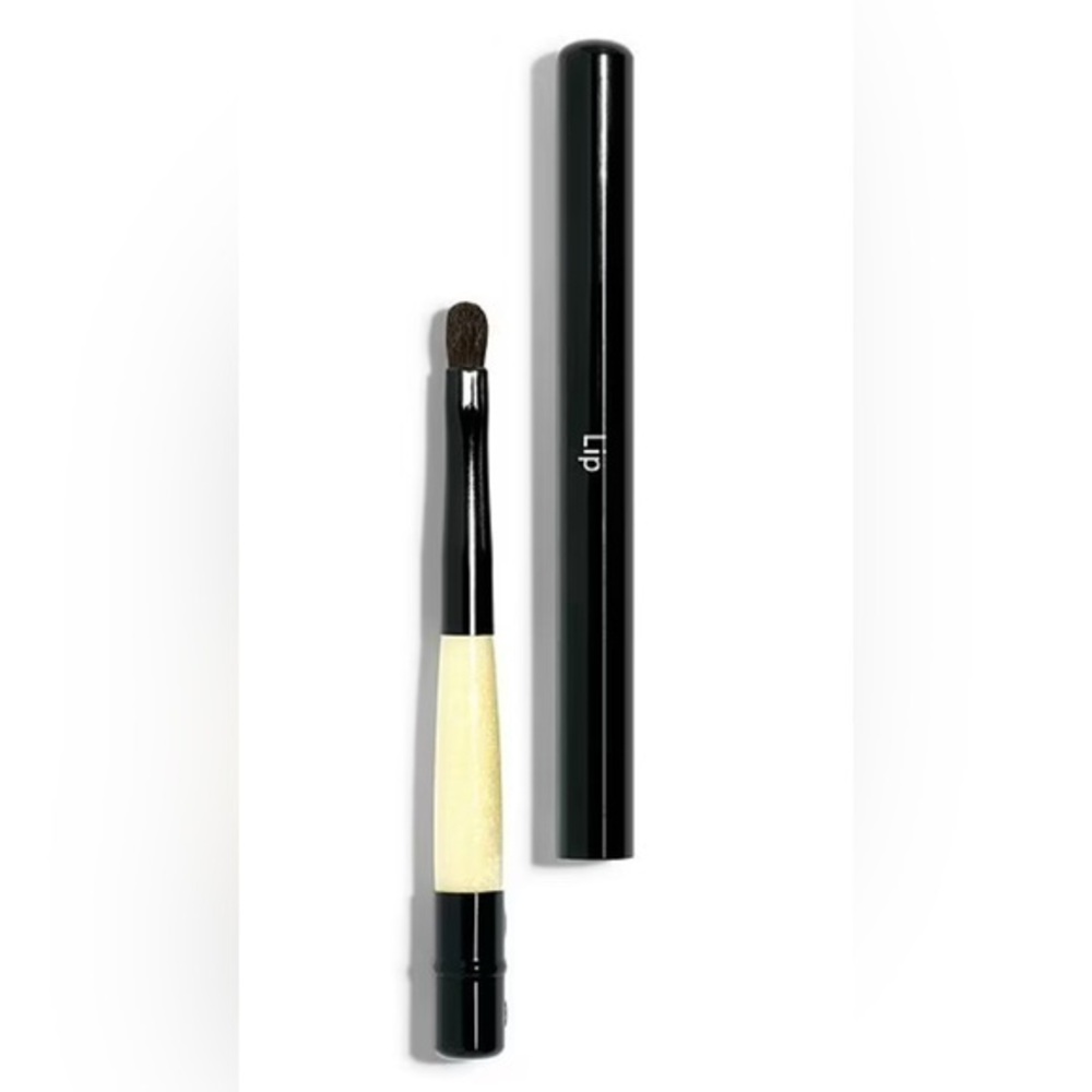 Bobbi Brown Professional Lip Brush